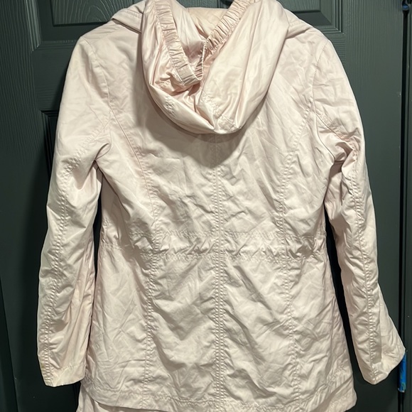 The cutest light pink spring time jacket. - Picture 3 of 3